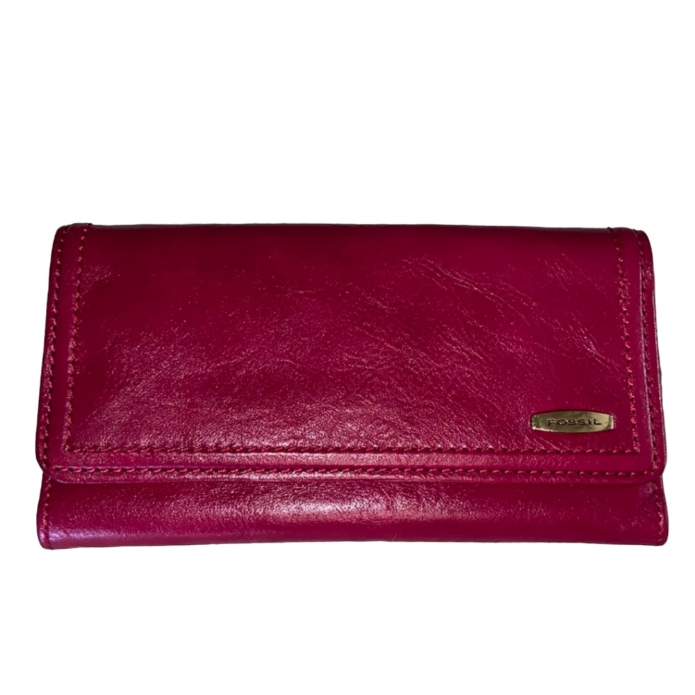 FOSSIL LEATHER WALLET